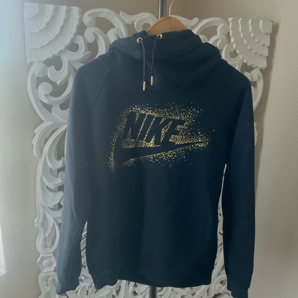 Nike Black Hoodie with good logo size Medium - Picture 8 of 8